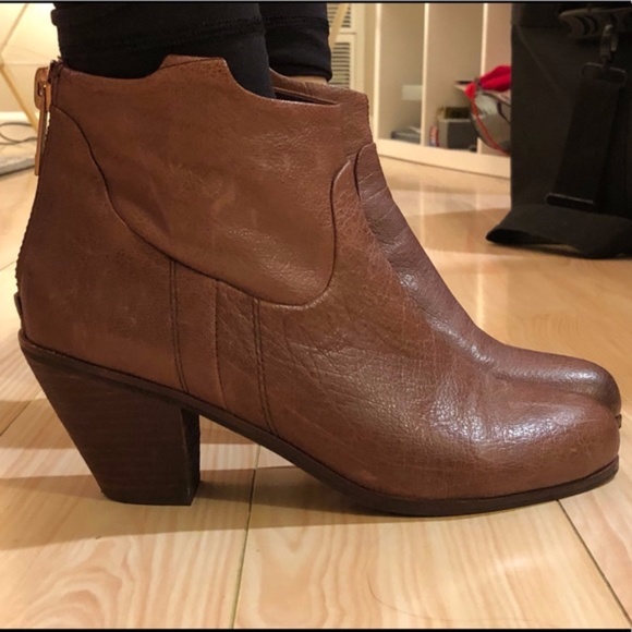 Sam Edelman Lisle Burgundy Ankle Booties size 8.5 - Picture 1 of 8
